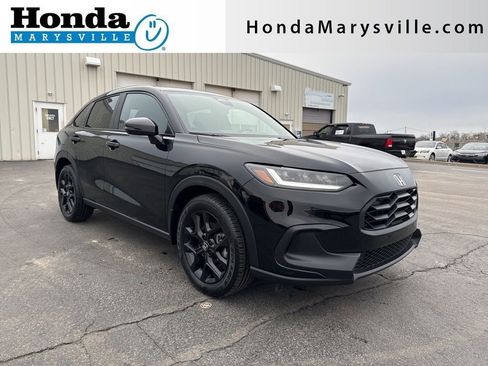 Used 2025 Honda HR-V Sport image 1