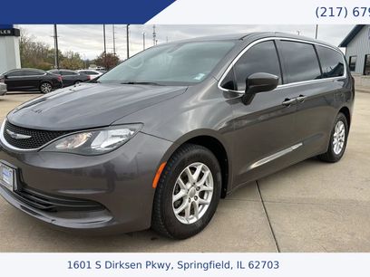 Used 2017 Chrysler Pacifica Touring