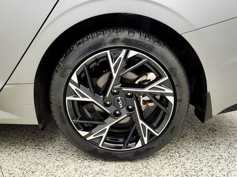 Used 2025 Kia K5 GT-Line w/ GT-Line Premium Package image 9