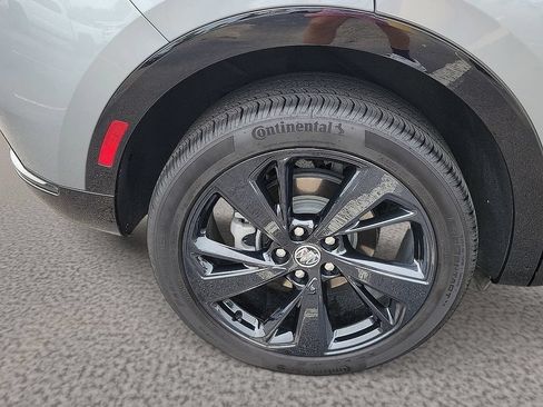 Used 2023 Buick Envision Preferred FWD image 6