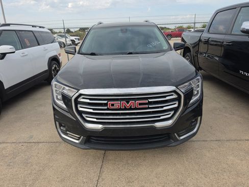 Used 2023 GMC Terrain SLT AWD/4WD image 8