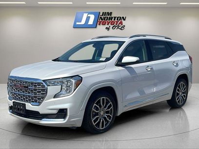 Used 2022 GMC Terrain Denali w/ Denali Premium Package