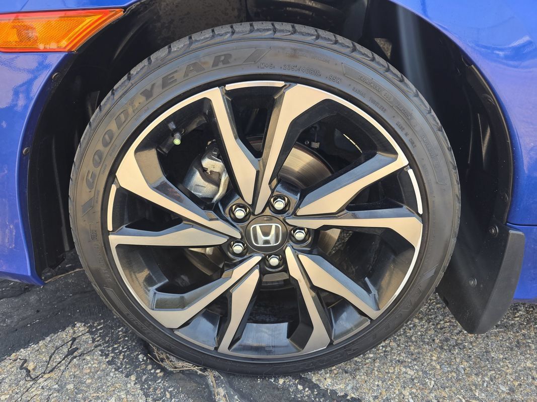 Used 2020 Honda Civic Sport image 36