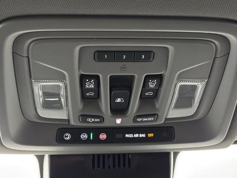 New 2026 GMC Sierra 1500 Denali AWD/4WD image 23