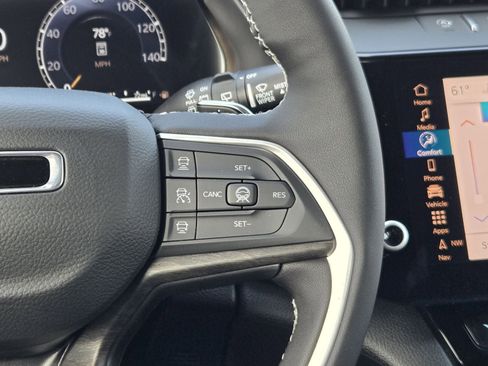 New 2026 Jeep Grand Cherokee L 4WD image 33