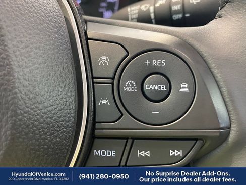 Used 2024 Toyota Corolla Cross LE w/ Moonroof Package FWD image 26