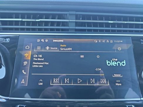 Used 2025 Audi Q7 3.0T Premium Plus image 8