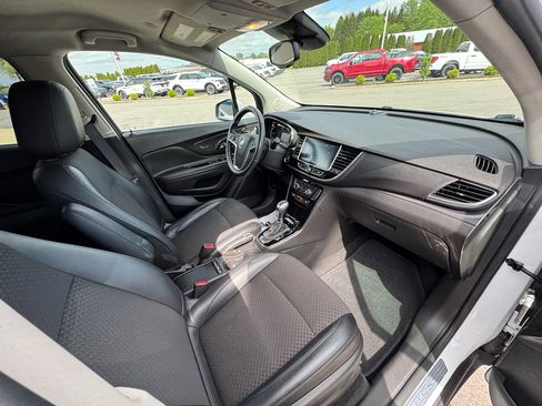 Used 2020 Buick Encore Preferred w/ Safety Package AWD/4WD image 10