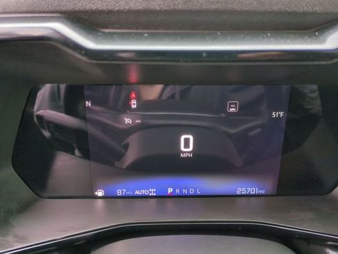 Used 2023 Chevrolet Colorado LT w/ LT Convenience Package image 12