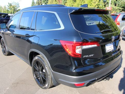 Used 2022 Honda Pilot Special Edition image 3