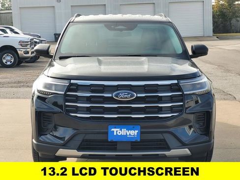 New 2026 Ford Explorer Active image 3