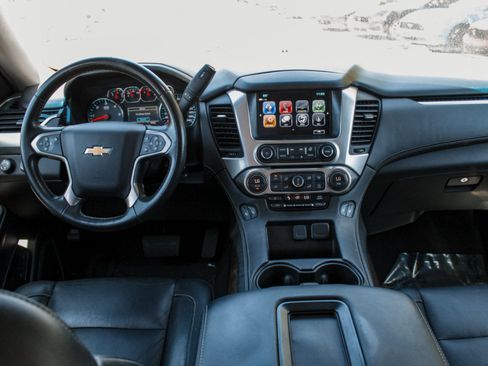 Used 2019 Chevrolet Tahoe LT AWD/4WD image 28