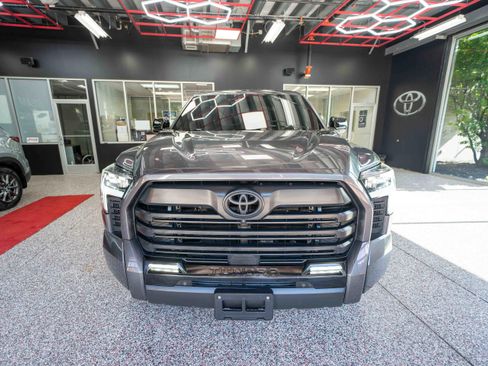 Used 2024 Toyota Tundra Limited AWD/4WD image 6