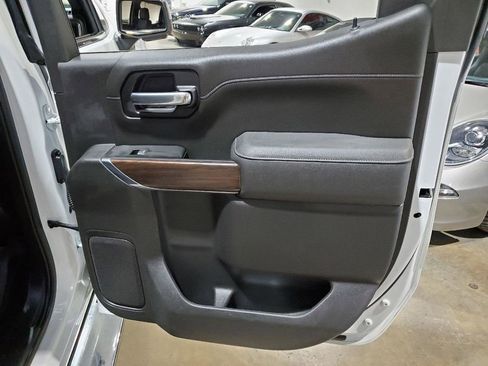 Used 2022 GMC Sierra 1500 SLT image 21