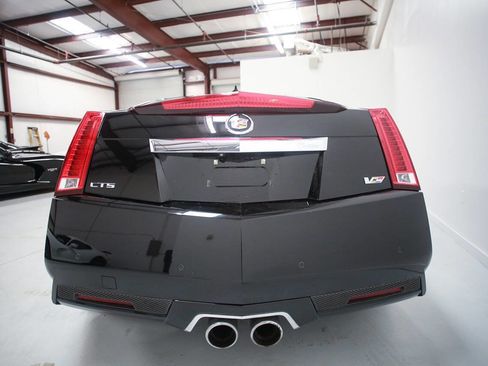 Used 2014 Cadillac CTS V image 5