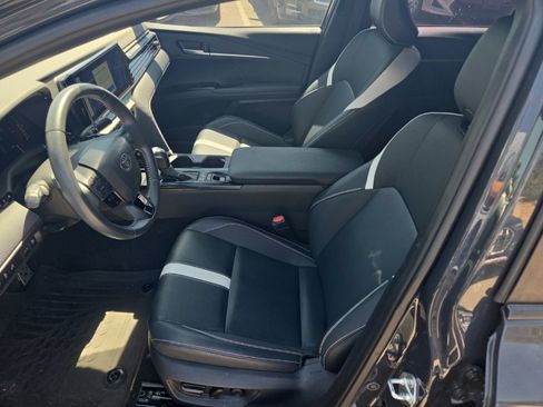 Used 2025 Toyota Camry SE w/ Multimedia Upgrade Package FWD image 10
