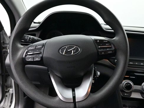 Used 2019 Hyundai Elantra SEL w/ Cargo Package image 15