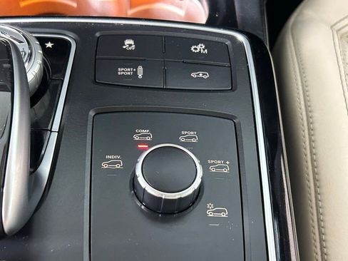 Used 2017 Mercedes-Benz GLE 63 AMG 4MATIC image 26