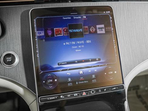 Certified 2023 Mercedes-Benz EQS 450+ SUV image 18
