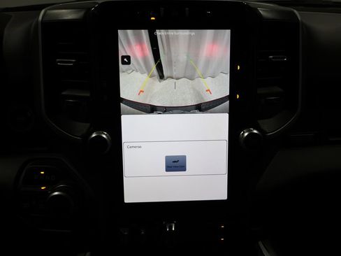 Used 2023 RAM 1500 Big Horn image 27