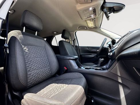 Used 2021 Chevrolet Equinox LT AWD/4WD image 21