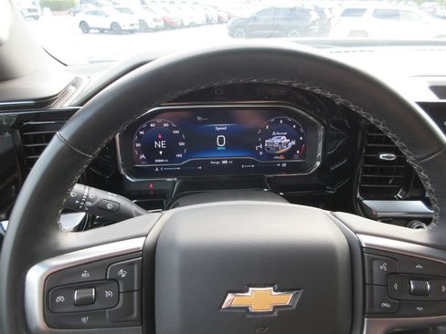 Certified 2025 Chevrolet Silverado 2500 LT AWD/4WD image 31
