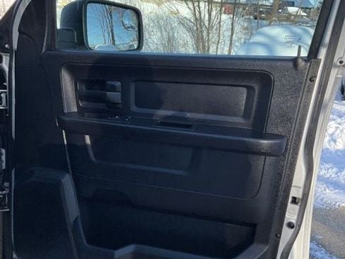 Used 2016 RAM 1500 Express image 18