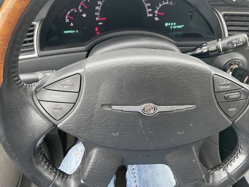 Used 2007 Chrysler Pacifica Limited image 18