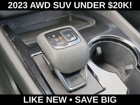 Used 2023 Nissan Rogue S AWD/4WD image 25