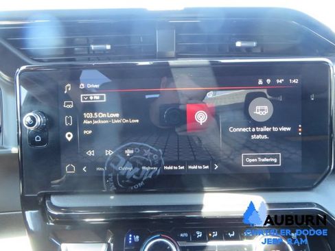 Used 2025 GMC Sierra 1500 AT4 AWD/4WD image 27