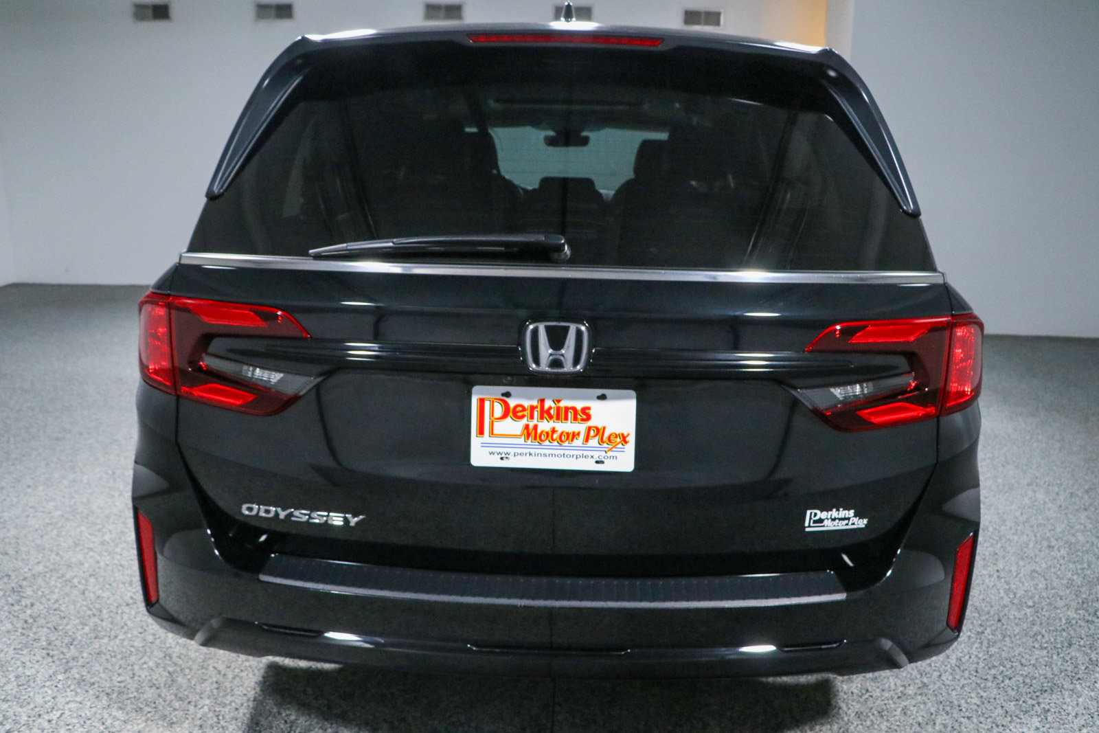 Used 2025 Honda Odyssey EX-L image 8