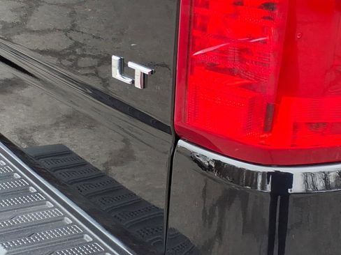 Used 2025 Chevrolet Silverado 1500 LT image 7