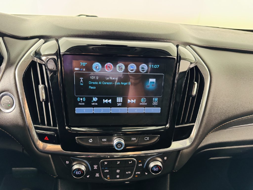 Used 2019 Chevrolet Traverse Premier w/ Driver Confidence II Package FWD image 16