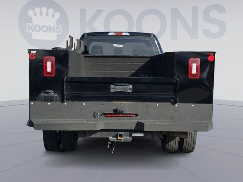 Used 2017 Ford F550 4x4 SuperCab Super Duty image 5