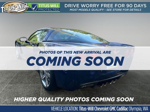 Used 2007 Chevrolet Corvette Coupe w/ Preferred Equipment Group RWD image 3