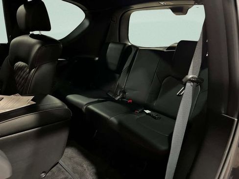 Used 2023 INFINITI QX80 Sensory w/ All-Season Package AWD/4WD image 39