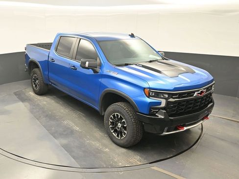 Used 2022 Chevrolet Silverado 1500 ZR2 image 24