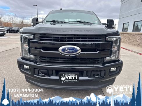 Used 2019 Ford F350 Lariat image 8