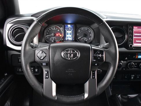 Used 2021 Toyota Tacoma TRD Pro AWD/4WD image 13