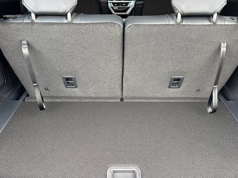 New 2026 Ford Explorer ST-Line w/ ST-Line Street Pack image 24