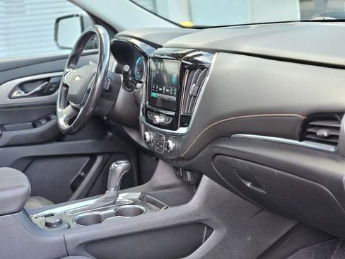 Used 2019 Chevrolet Traverse LT w/ LT Premium Package image 14