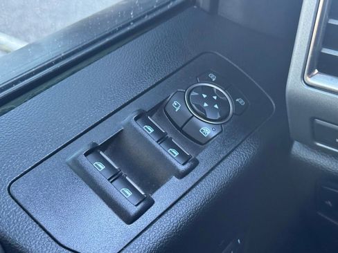 Used 2017 Ford F150 Raptor w/ Equipment Group 802A Luxury image 33