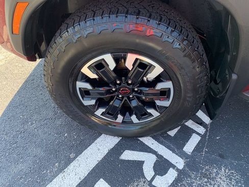 Used 2022 Nissan Frontier PRO-4X w/ Off-Road Protection Package AWD/4WD image 21