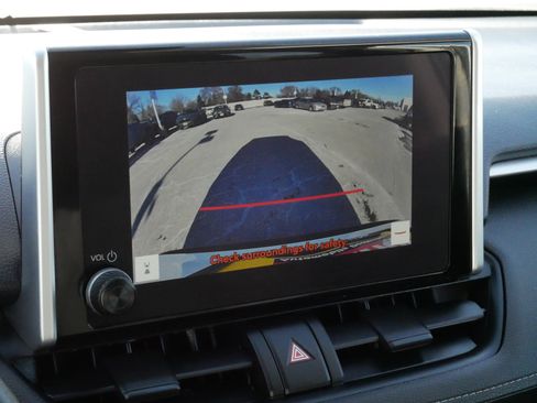 Used 2023 Toyota RAV4 LE image 29