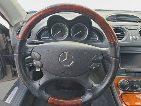 Used 2006 Mercedes-Benz SL 500 image 18