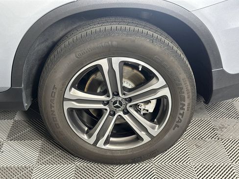Certified 2021 Mercedes-Benz GLC 300 image 22