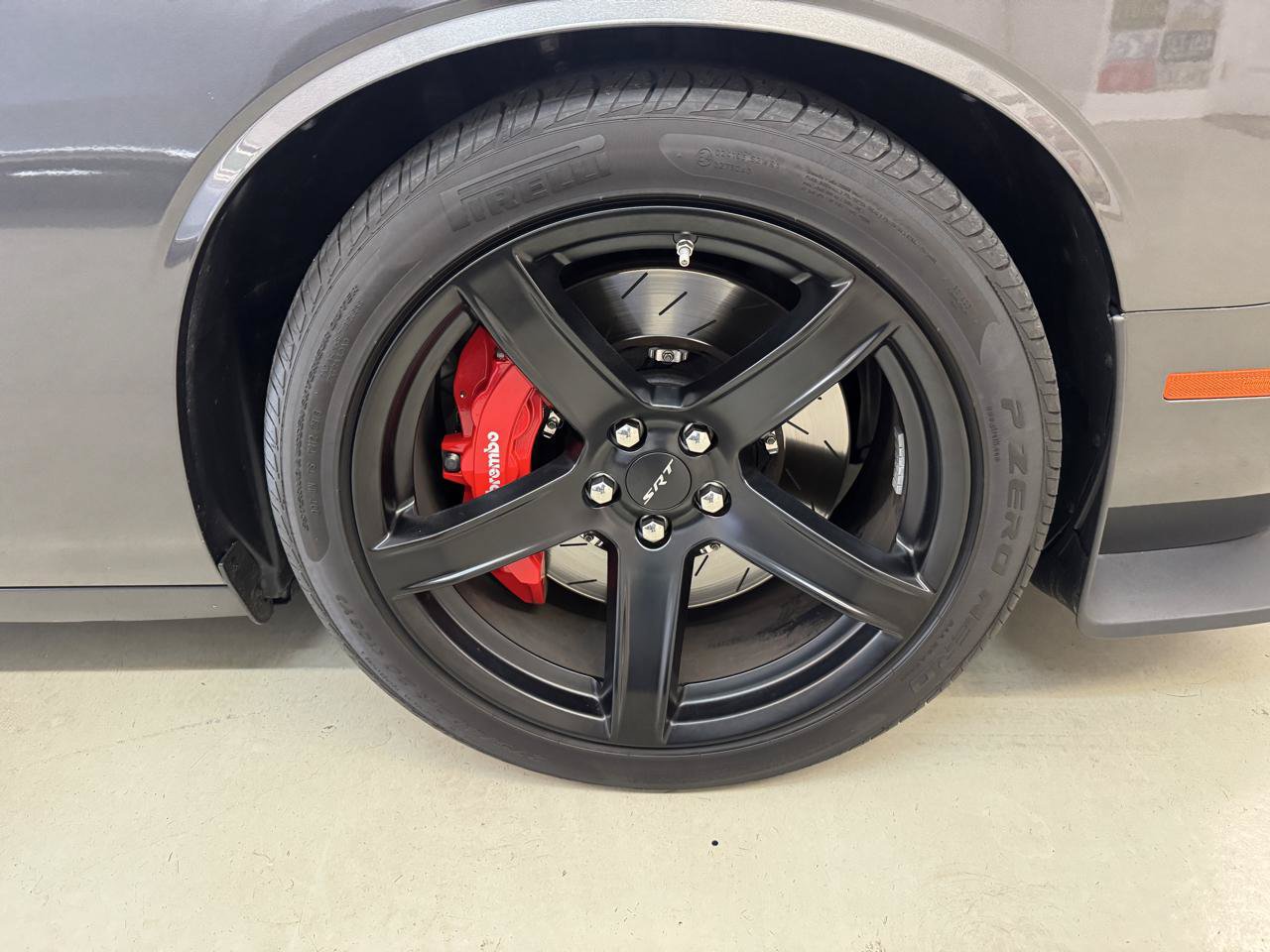 Used 2018 Dodge Challenger SRT Hellcat RWD image 30