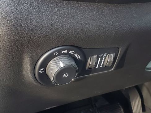 New 2026 Jeep Compass Trailhawk w/ Trailer Tow Group AWD/4WD image 7