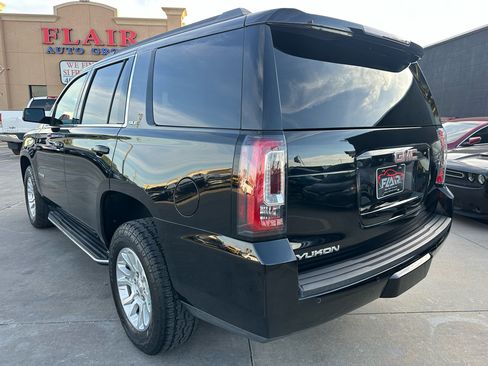 Used 2019 GMC Yukon SLE image 5