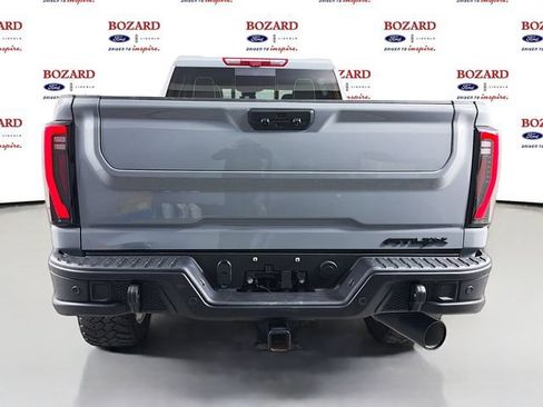 Used 2025 GMC Sierra 2500 AT4X AWD/4WD image 7